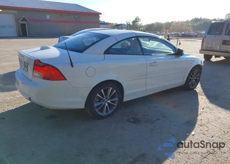 2011 Volvo C70 T5 from USA, damaged, VIN YV1672MC1BJ109547